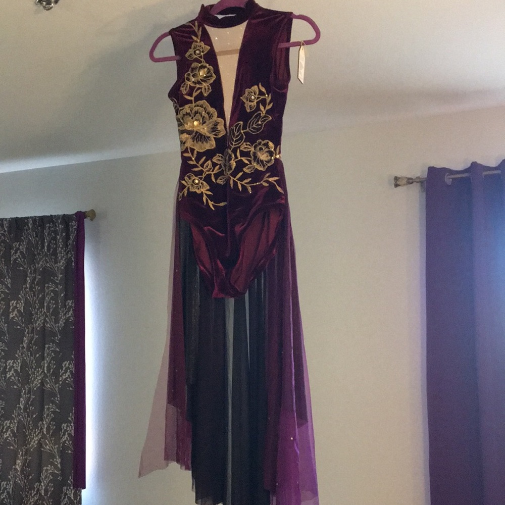 Custom Solant Dance Costume Burgundy Velvet with gold and black size medium